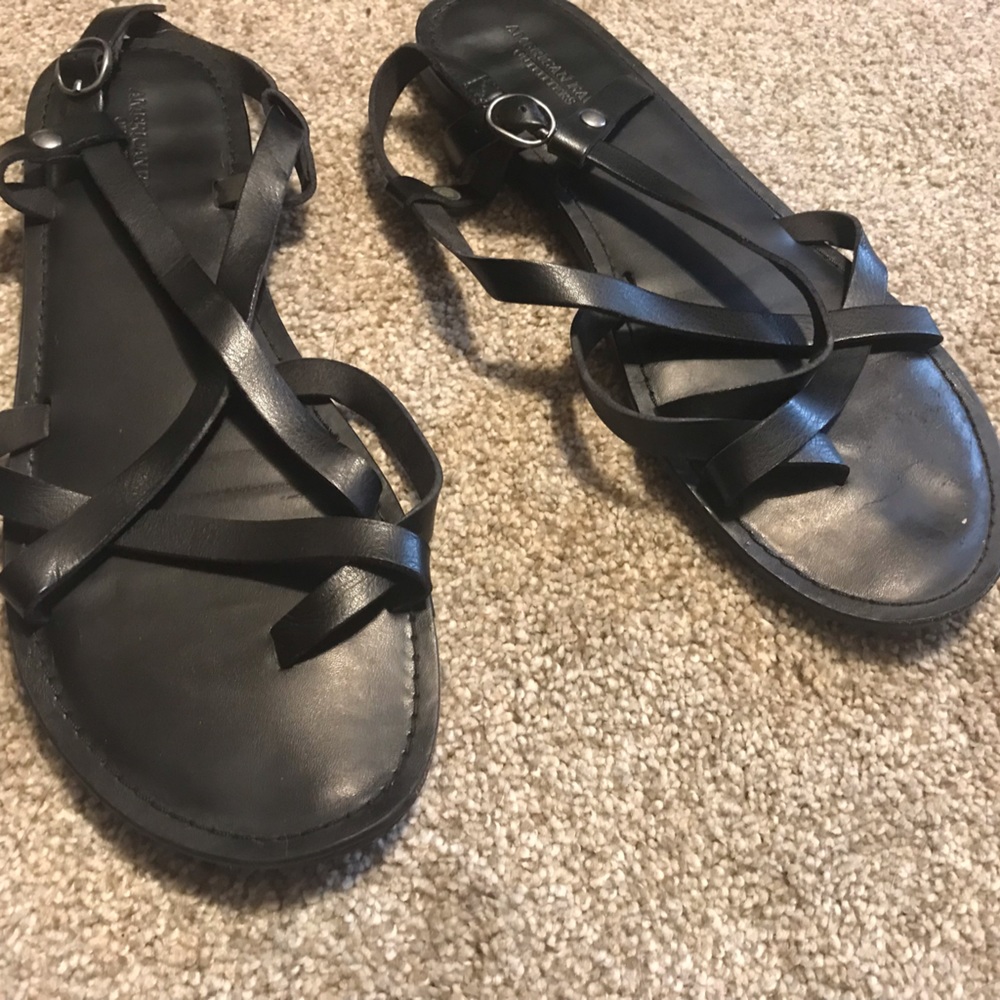Black American Eagle Sandals